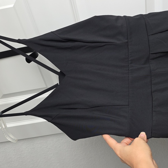 NWT Halara Black Breezeful Jumpsuit Wide leg Quick Dry Medium G142 - Picture 5 of 11